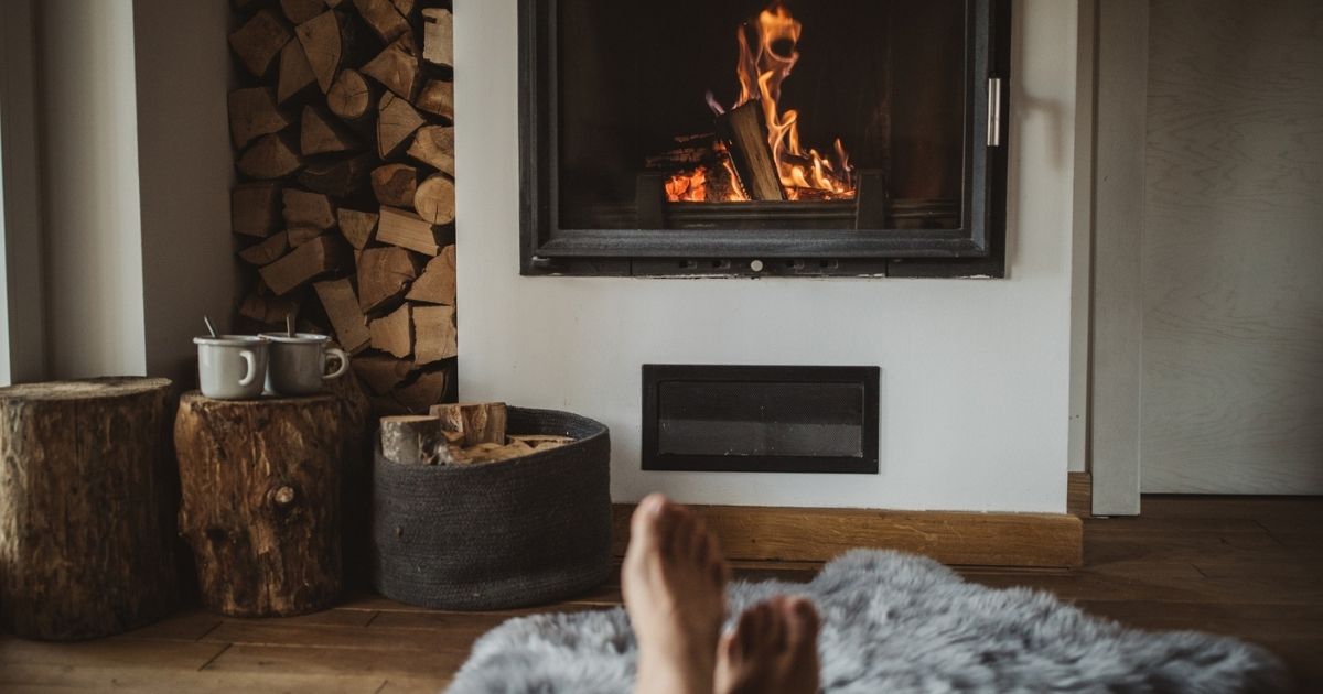 How to Stay Warm in a Cozy Home